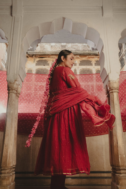 Chanderi mul badla Red dupatta